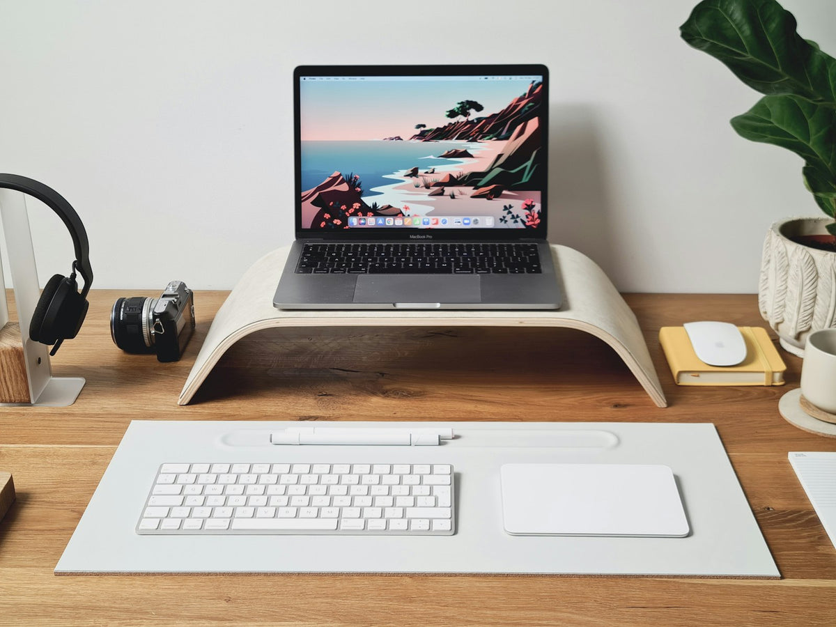 Refurbished 2 in 1 Touchscreen Chromebook from Tech Digitizing